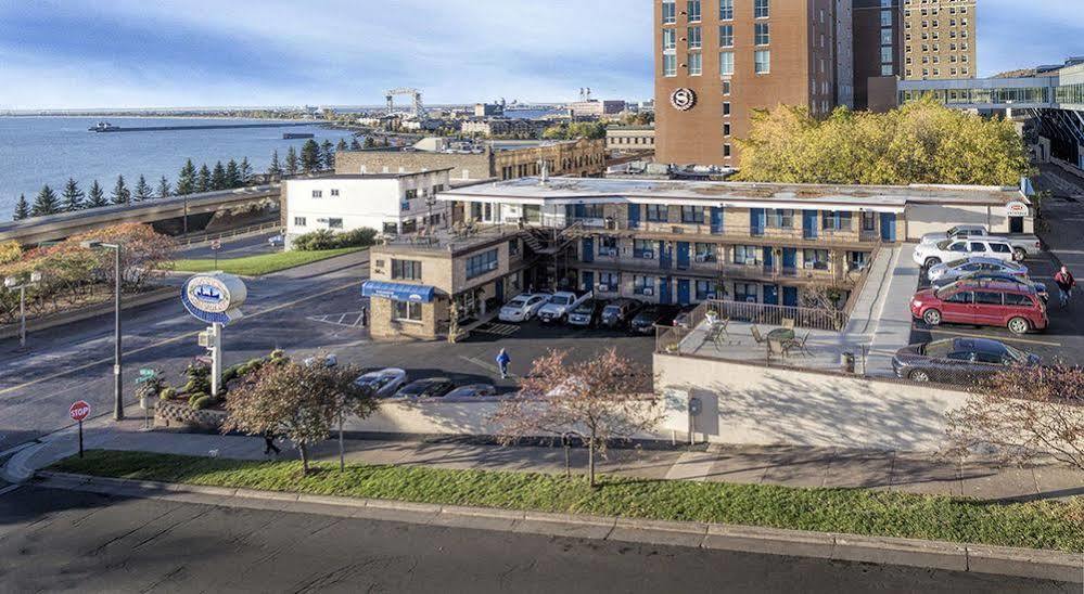 Voyageur Lakewalk Inn Дулут Экстерьер фото
